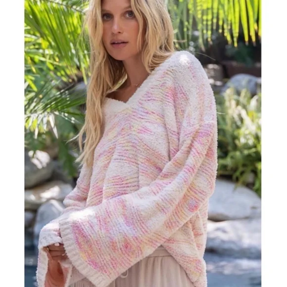 1 small left POL Sweater - Picture 4 of 12